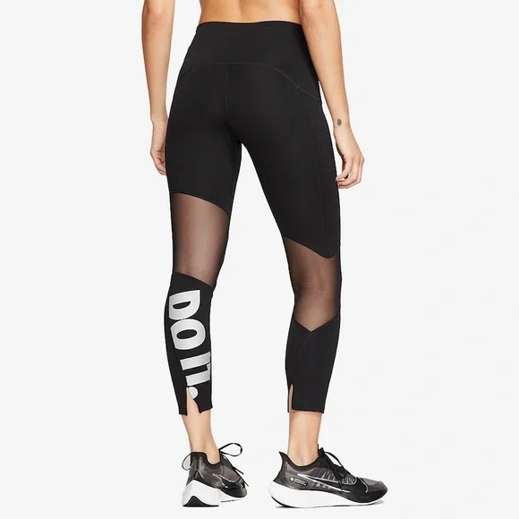 Nike Icon Clash Speed Tight 7/8 en Black, White & Reflective Silver Size Small - Picture 2 of 5